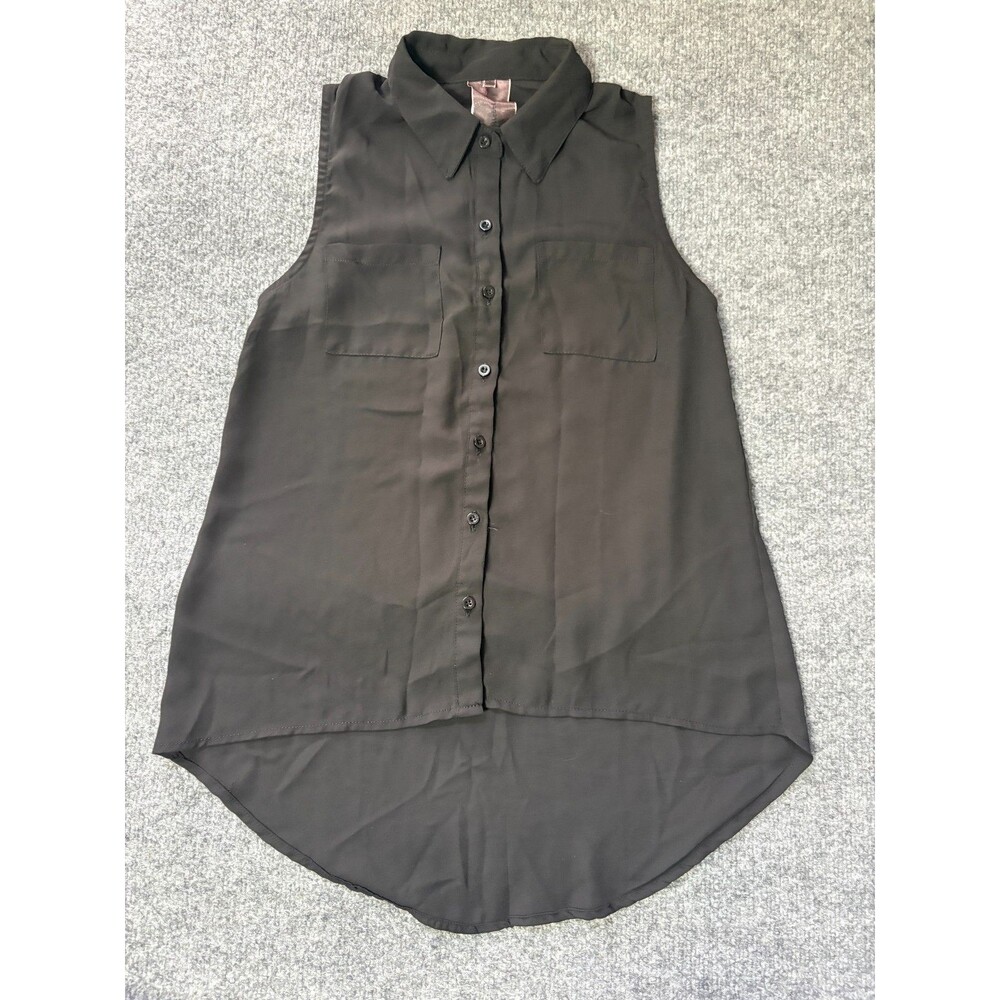 Moon Collection Button Up Shirt Womens Small Black Sleeveless Light Weight Shirt